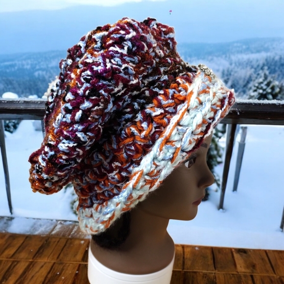 Bohemian slouchy beret handmade crochet unique hat - Picture 5 of 5